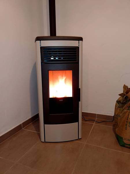 pose un aura 80 klover 7.8 KW à Piolenc