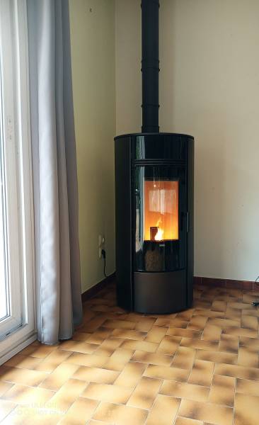 kLOVER POELE A GRANULE SAINT MONTANT